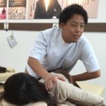 成田駅前整骨院　施術1